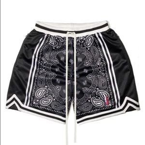 New XL Collect & Select B/W Paisley Men’s Shorts